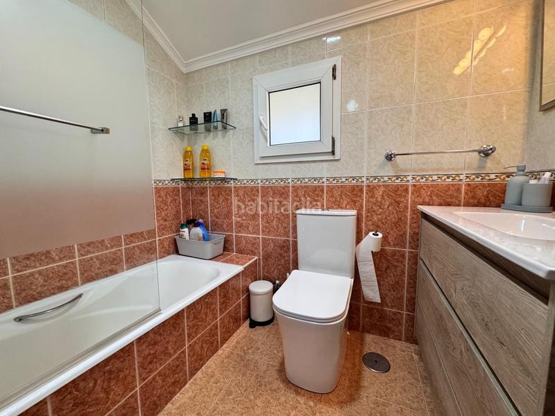 Foto d1a67472-1883-4872-a7c6-1ab21f0b5f40. Maison jumelée avec parking piscine dans Capellanía - Retamar Alhaurín de la Torre