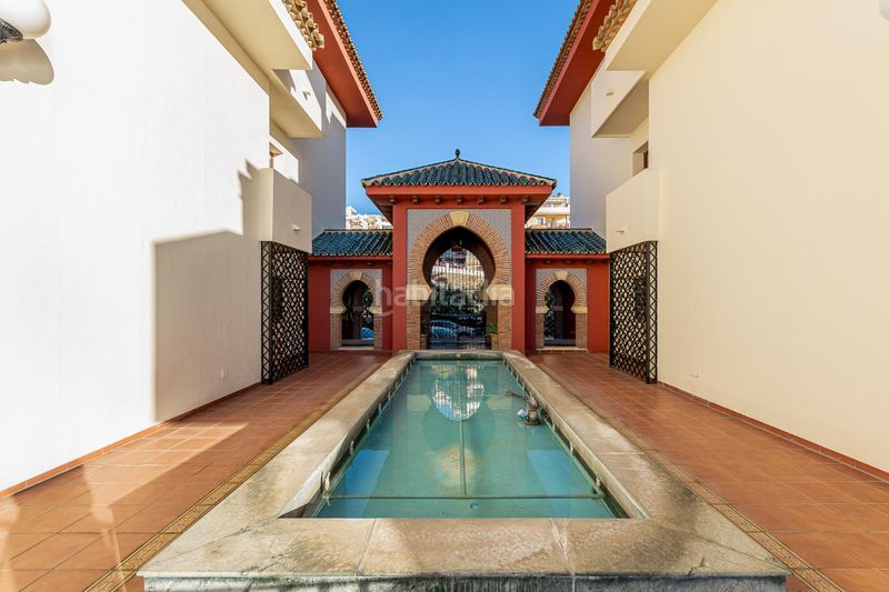 Foto 27fc5047-248d-4ad3-a017-310fb266a6b1. Apartament amb calefacció aparcament piscina a Zona Centro Comercial Torrequebrada Benalmádena