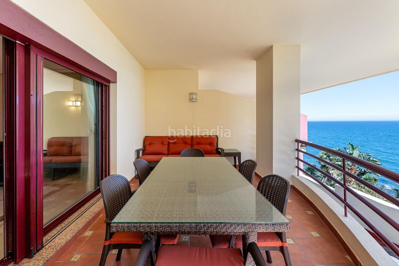 Foto f1e3ec0c-3ae3-41f4-b3b8-f62b76e24484. Apartament amb calefacció aparcament piscina a Zona Centro Comercial Torrequebrada Benalmádena