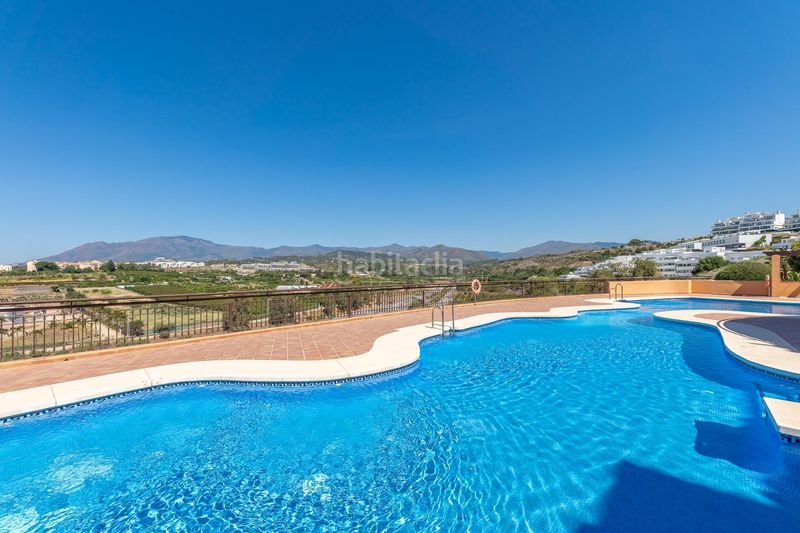 Foto 6f19fa6d-b2ed-4d59-b180-c325a0ab5322. Àtic amb calefacció aparcament piscina a Cancelada Estepona