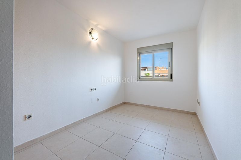 Foto d26afbdd-8fcf-444f-ac0a-8edd56ca554a. Àtic amb calefacció aparcament piscina a La Colina Torremolinos