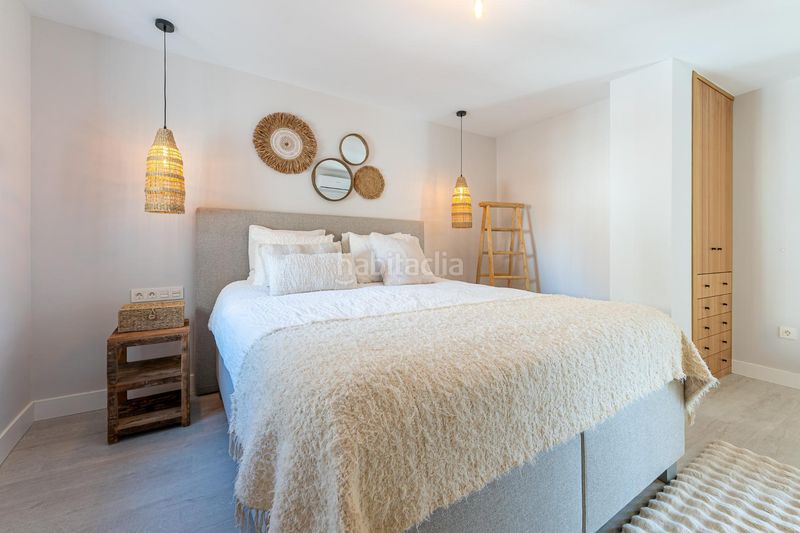 Foto 09128e50-a3a2-4d8c-8195-50efad318f0c. Apartament amb calefacció a La Carihuela - Los Nidos Torremolinos
