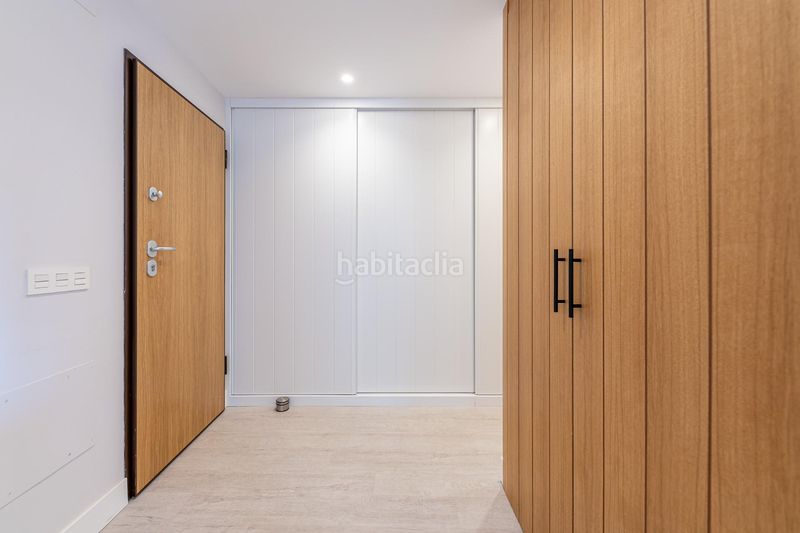Foto 0956b124-869a-4a00-9133-70bff8120cd5. Apartament amb calefacció a La Carihuela - Los Nidos Torremolinos