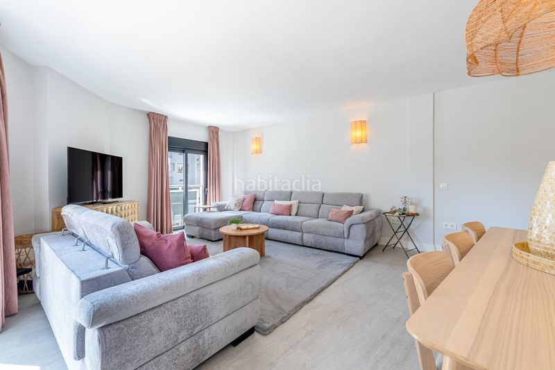 Foto 0a84bbd3-7535-4214-869b-10d6e1578923. Apartament amb calefacció a La Carihuela - Los Nidos Torremolinos