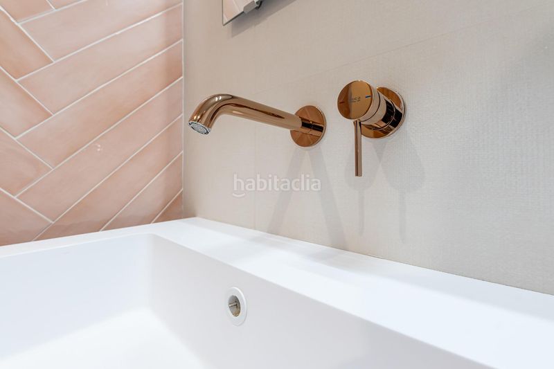 Foto 2f1ccb67-7782-4d04-84d5-8d3f28269905. Apartament amb calefacció a La Carihuela - Los Nidos Torremolinos