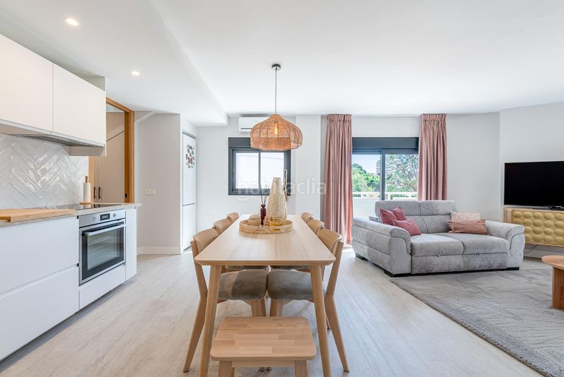 Foto b74b91df-12a6-4c71-97a5-44900b8e8e7b. Apartament amb calefacció a La Carihuela - Los Nidos Torremolinos