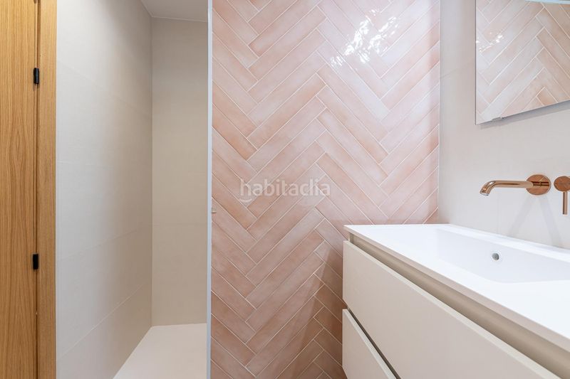 Foto e3ed5a33-8439-487b-a5b0-644d3eb49828. Apartament amb calefacció a La Carihuela - Los Nidos Torremolinos