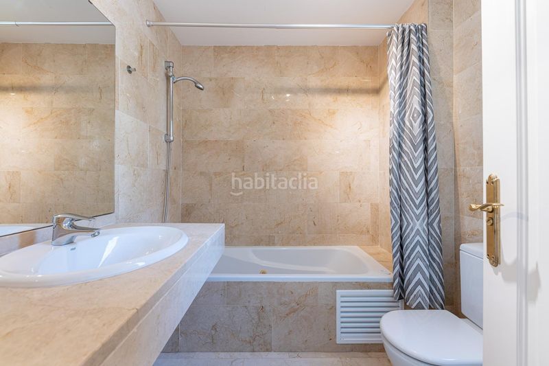 Foto 3be769c1-7946-4476-a453-03ff75f2cf9d. Apartament amb calefacció aparcament piscina a Cortijo Torrequebrada Benalmádena
