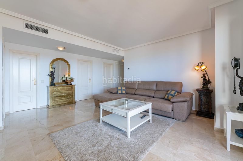 Foto 8f7723be-2a66-4cb9-8062-0057de9ad2fd. Apartament amb calefacció aparcament piscina a Cortijo Torrequebrada Benalmádena