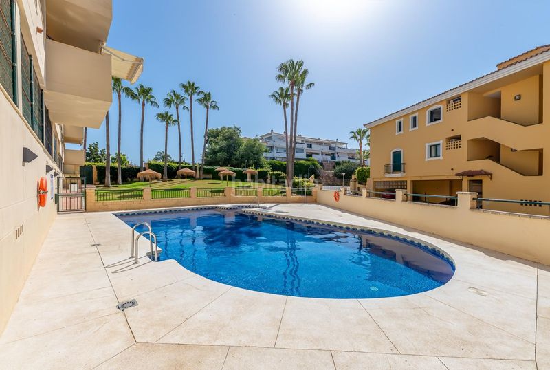 Foto c131f680-0f70-4ac3-ad44-82fab5ec480f. Apartament amb calefacció aparcament piscina a Cortijo Torrequebrada Benalmádena