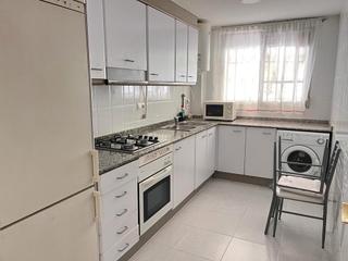 Erdgeschoss in Ciutat Fallera. Vivienda reformada con 2 habitaciones