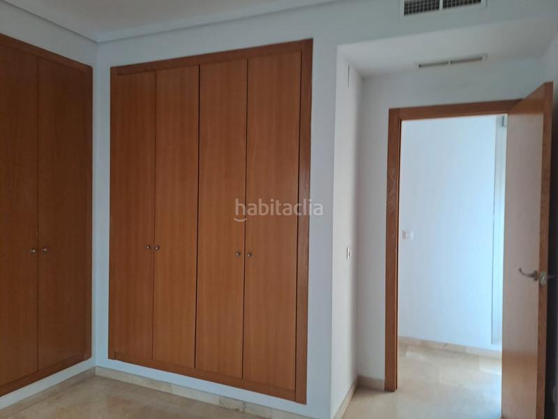 Foto b054ed54-d418-4945-8f3b-147c995365e8. Zweistöckige wohnung in Parc Central Paterna