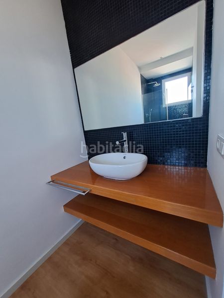 Foto a7989a77-cd3a-46d3-87f5-864e213bfc60. Piso en La Roqueta Valencia