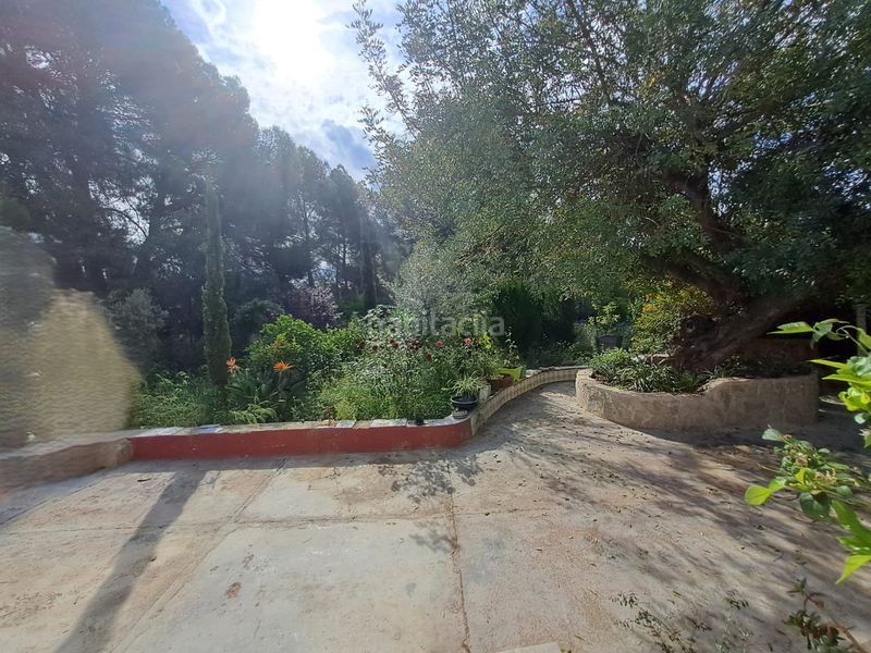 Foto af9b7861-8fe0-4153-811c-74ee294588c4. Xalet amb aparcament piscina a Olocau