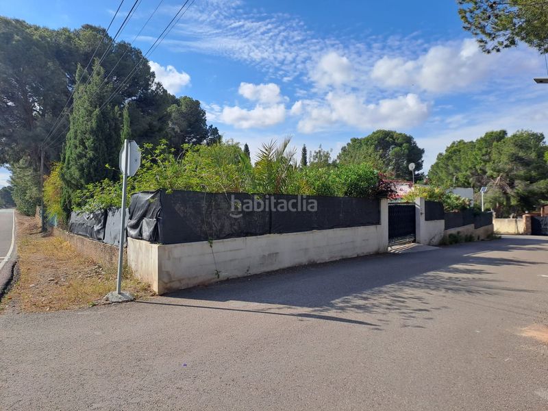 Foto db90b80d-2883-4e5d-9bd7-0effe94426c0. Xalet amb aparcament piscina a Olocau