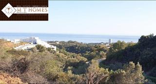 Terreny residencial a Alto de los Monteros. Terreno urbano en altos de marbella con proyecto  vistas al mar