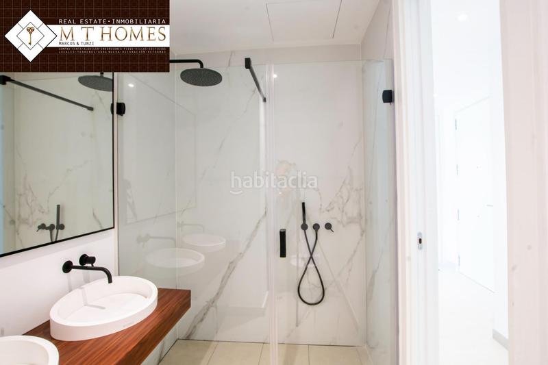 Foto 62a9ea14-7adc-4469-8695-3a710aaa7ab5. Erdgeschoss mit heizung parking in Cabopino - Artola Marbella