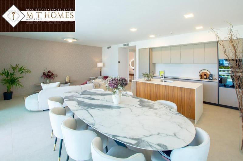 Foto c0d7186e-5d04-4d53-a3c4-26b92e7a19c6. Ground floor with heating parking in Cabopino - Artola Marbella