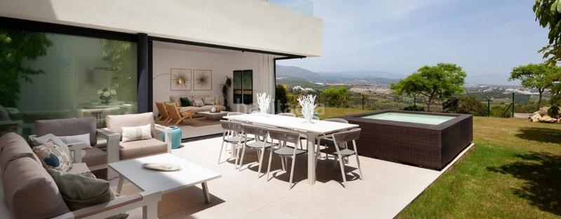 Foto eb3e4384-f19f-4a77-80fd-b08c6298d391. Chalet mit parking pool in Casares pueblo Casares