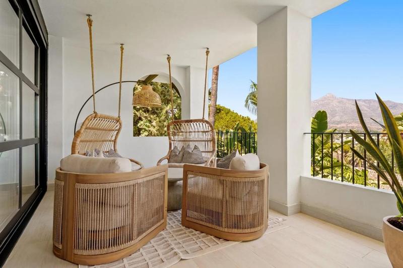 Foto 5899c03d-dbd3-4621-902c-c3f6b637b201. Chalet mit parking in Las Brisas Marbella