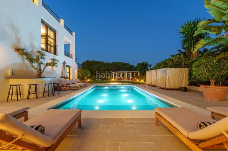 Foto 92f7ed61-f7ab-4c3b-a6ba-4d89cdf2afdd. Chalet mit parking in Las Brisas Marbella