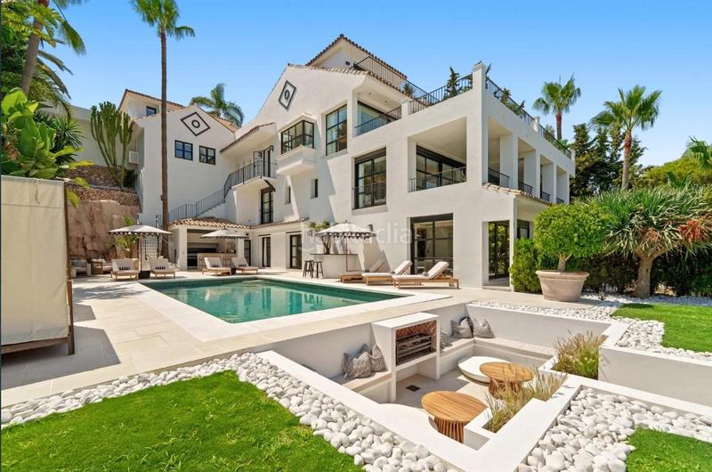 Foto 95c6d8c9-17f3-4515-9041-6d9ccf20cd1f. Chalet mit parking in Las Brisas Marbella