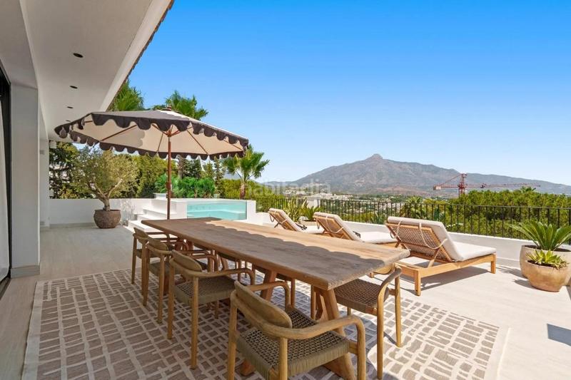 Foto ac2f85a0-5af3-4dcd-be52-c78df4ac60d3. Chalet mit parking in Las Brisas Marbella