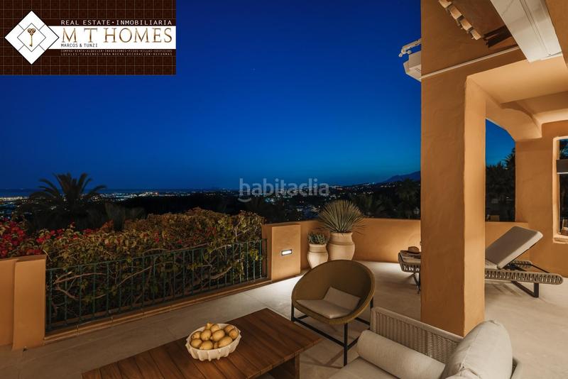 Foto 5770a738-23e5-4dd7-b7dc-db5f0203b705. Apartment with parking in Los Naranjos Marbella