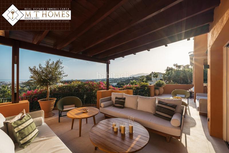 Foto 6c6f6369-0a72-405f-b410-775caee33dc6. Apartment with parking in Los Naranjos Marbella