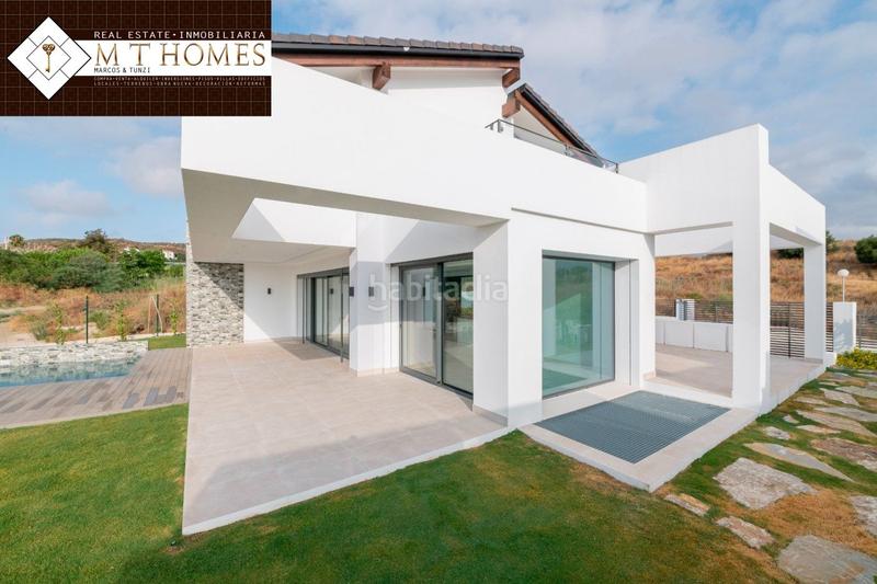 Foto bec13831-5a4a-4967-afa1-165d2d5609ba. Chalet with parking pool in campo de Mijas Mijas