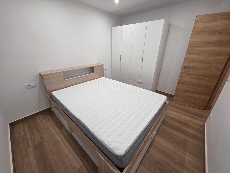 Foto 9acd777e-7952-4144-8037-c90010f19a44. Rent flat in Turó de la Peira Barcelona