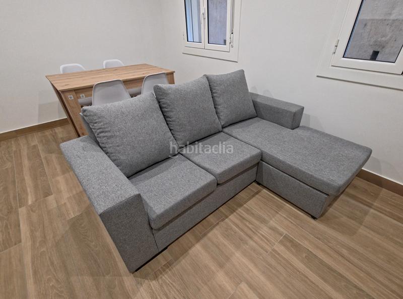 Foto e97fd0c2-8dd4-4a4e-a163-0e20de11735e. Rent flat in Turó de la Peira Barcelona