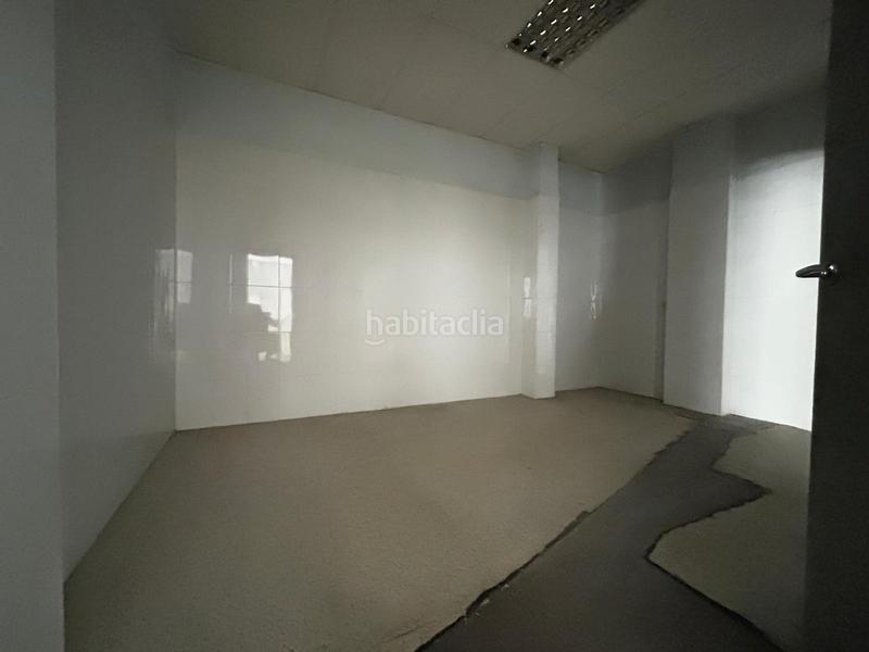 Foto 99df1d01-f8f7-4e10-b229-4e9b0d295349. Local comercial a El Puntal Murcia