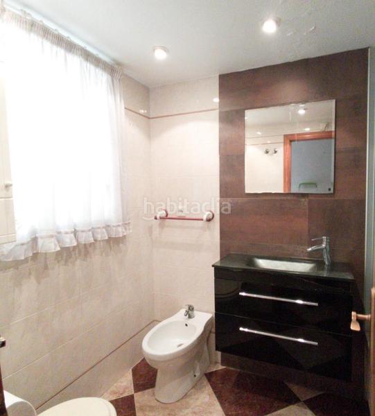 Foto a65b1e7d-d871-4ece-9a04-e5572c8bdae8. Alquiler piso amplio piso con salón con chimenea y excelente orientación sur en Murcia