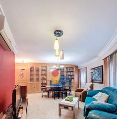 Etagenwohnung in Picassent. Estupendo piso en venta en picassent