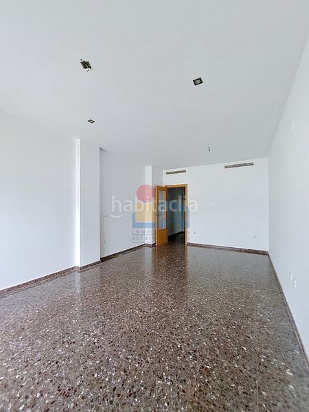 Foto b9a3bcd6-9069-467c-a4b2-9324bc247cb9. Pis amb aparcament a Monserrat