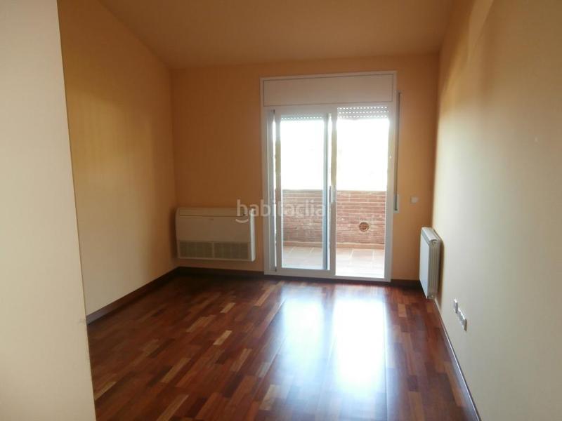 Foto 2c8aab6c-1f38-44a3-8b11-957d24fc974e. Casa con riscaldamento parcheggio piscina in Les Bilbenyes Sant Vicenç de Montalt