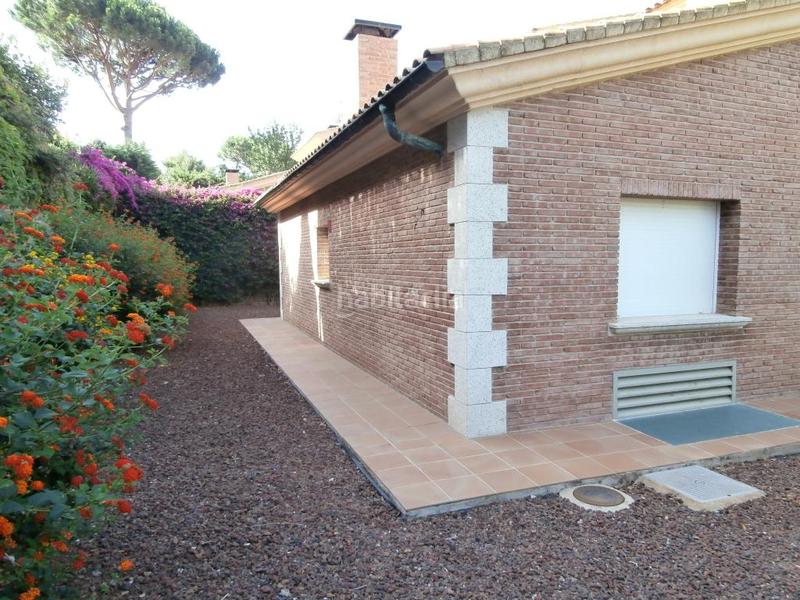 Foto 7350c2a4-cac8-4157-9a2b-c73ddfacd439. Casa con riscaldamento parcheggio piscina in Les Bilbenyes Sant Vicenç de Montalt