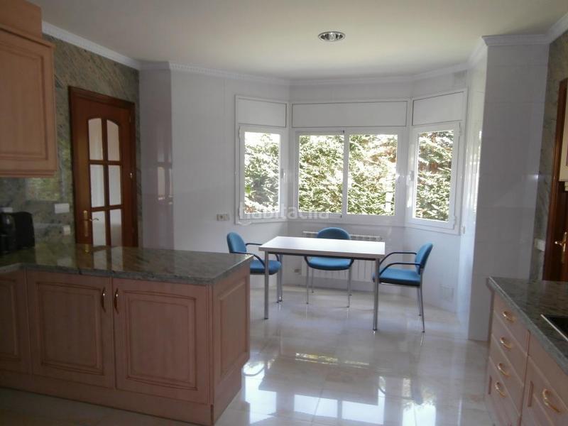 Foto 8c22d18f-e0c5-4c1e-a95f-bd3949d3e3f5. Casa con riscaldamento parcheggio piscina in Les Bilbenyes Sant Vicenç de Montalt