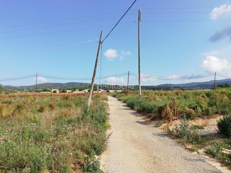 Foto 4c18a14d-8924-4d5d-aa5e-f4a6f7599b32. Masia amb aparcament a Cinc Sènies Mataró