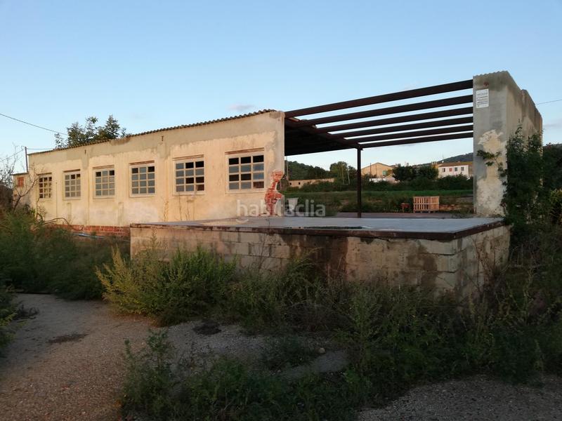 Foto affe0e01-db17-4e06-9b35-a65578fe209d. Masia amb aparcament a Cinc Sènies Mataró