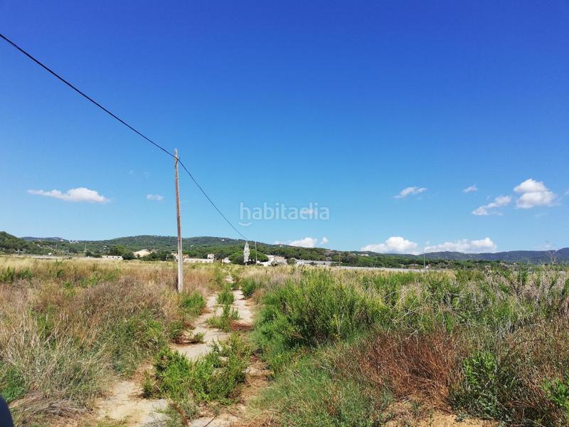Foto caa5caf5-cf7b-43c1-9e66-ba3d441052c3. Masia amb aparcament a Cinc Sènies Mataró