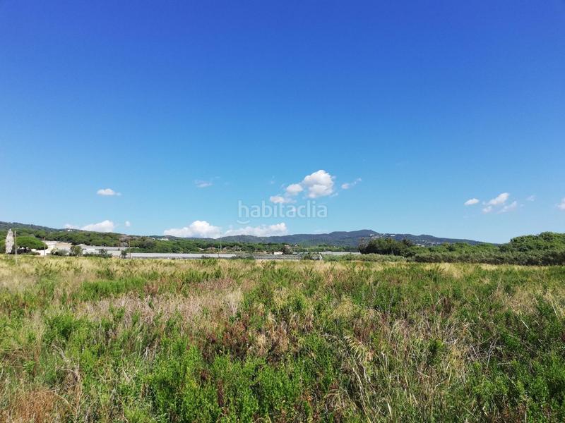Foto e871d634-4a32-478c-a20a-b916b014eb15. Masia amb aparcament a Cinc Sènies Mataró