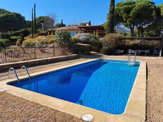 Location Chalet  La plana. Casa en zona tranquila en una sola planta con fantásticas vistas