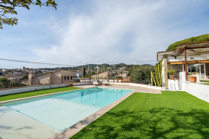 Foto 70550564-460c-41f9-990c-b4cdde632c4e. Chalet con riscaldamento parcheggio piscina in Montalnou - Milans del Bosc Sant Vicenç de Montalt