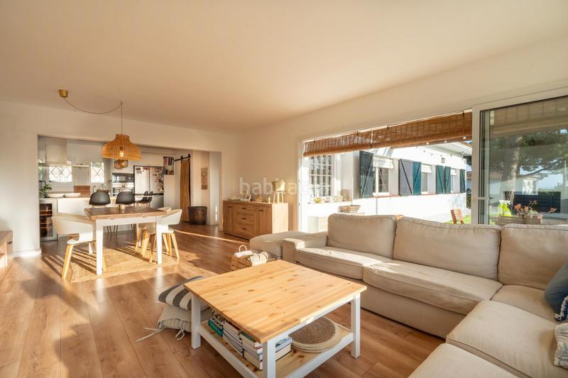 Foto d8118a37-934a-493a-9739-001c90d79fea. Chalet con riscaldamento parcheggio piscina in Montalnou - Milans del Bosc Sant Vicenç de Montalt