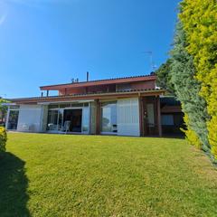 Xalet a Sant Vicen Centre. Espectacular casa con jardin, vistas al mar y en el pueblo st.vi