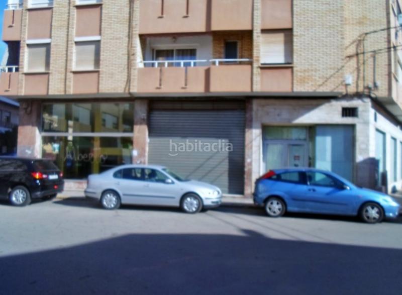 Foto 7eb8ede8-8ecd-480e-b2e2-6456e8f79e2f. Affitto locale commerciale in plaza maestro iborra 1 in Moncada