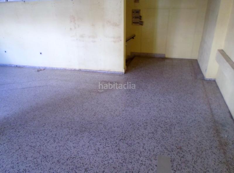 Foto c5f6e5c5-b462-4a88-a292-d5870e105d1e. Rent business premise in plaza maestro iborra 1 in Moncada