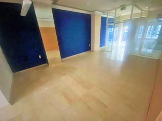 Lloguer Local Comercial a Carrer de joaquín costa 43